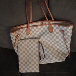 Louis Vuitton Neverfull MM